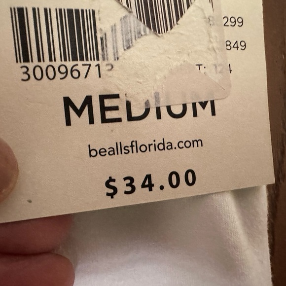 Coral Bay Golf shirt size medium - Picture 9 of 9